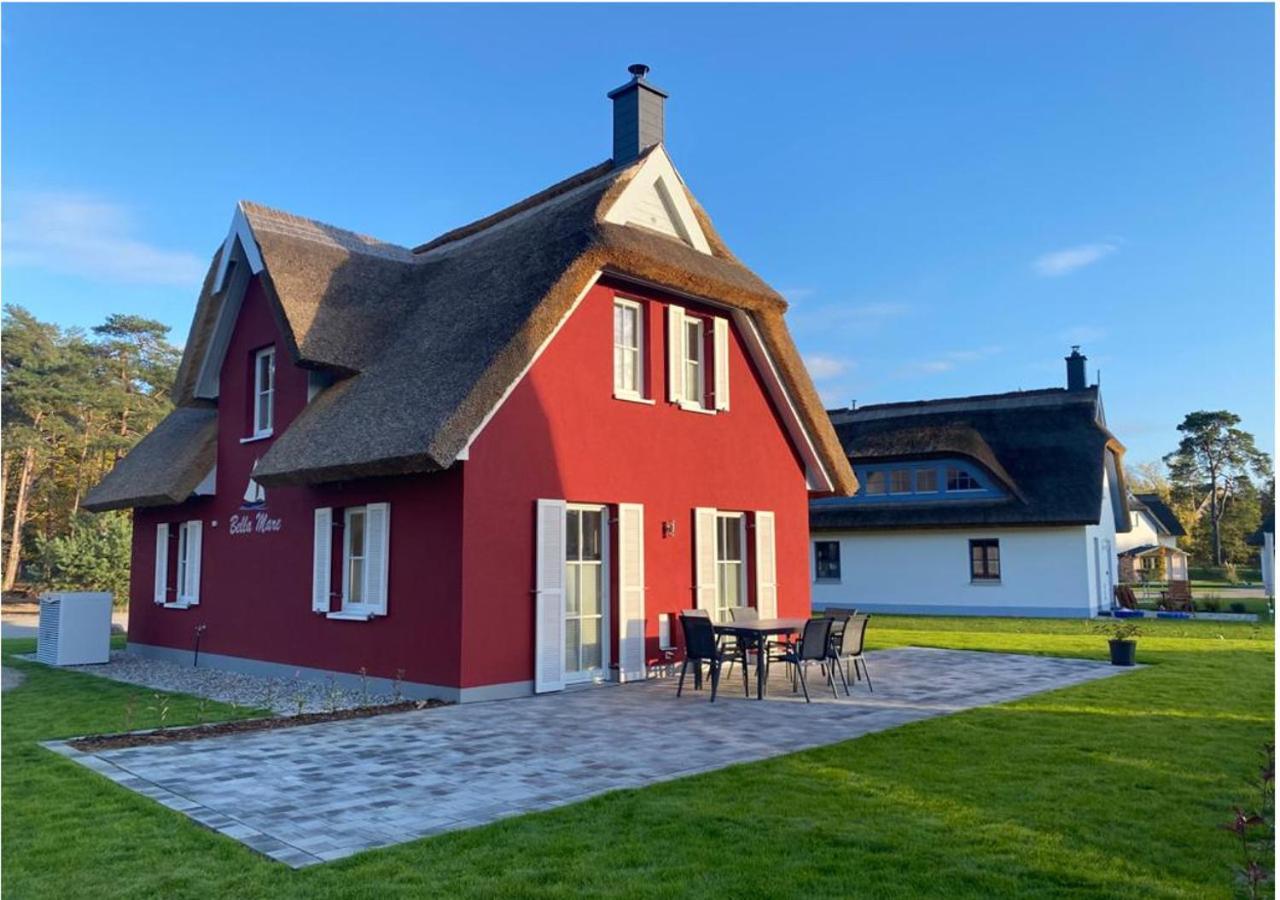 Modernes Reetdach-Ostseeferienhaus Bella Mare, Insel Usedom Mit Sauna, Kamin & Sonnenterrasse Zirchow Exterior foto